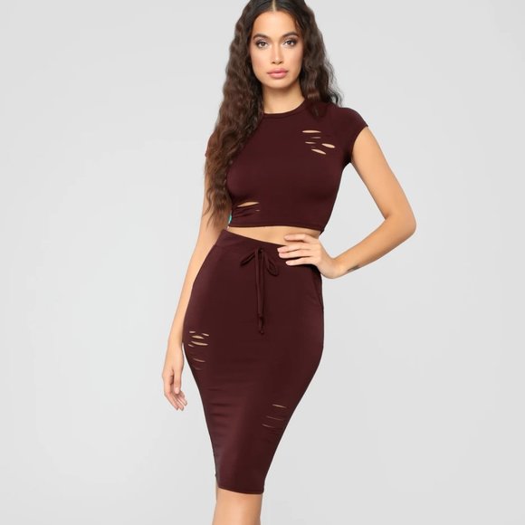 Burgundy Distress Skirt Set - Picture 1 of 3